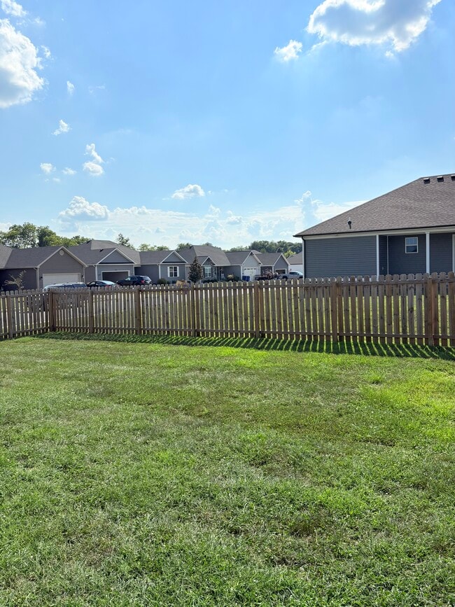 Building Photo - 791 Pleasant Meadow Ln