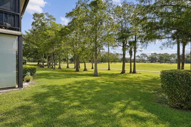 Building Photo - 21650 Juego Cir