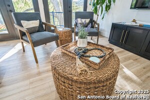 Building Photo - 6789 river