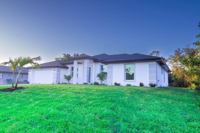 Building Photo - 10235 Stonecrop Ave