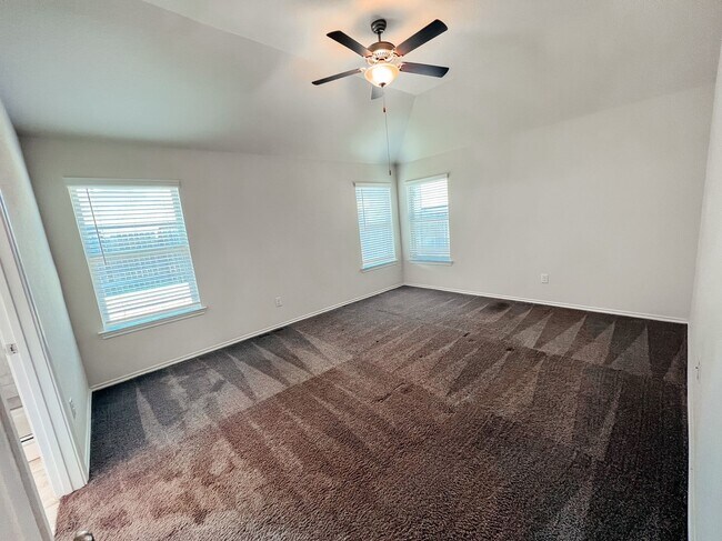 Building Photo - 5727 Pampus Prairie Rd