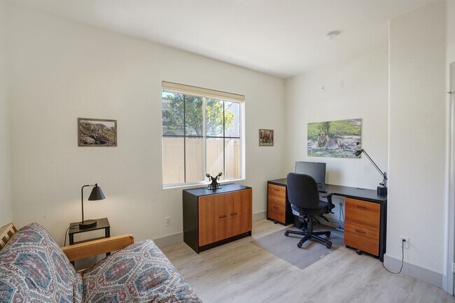Building Photo - 11337 Carmel Creek Rd