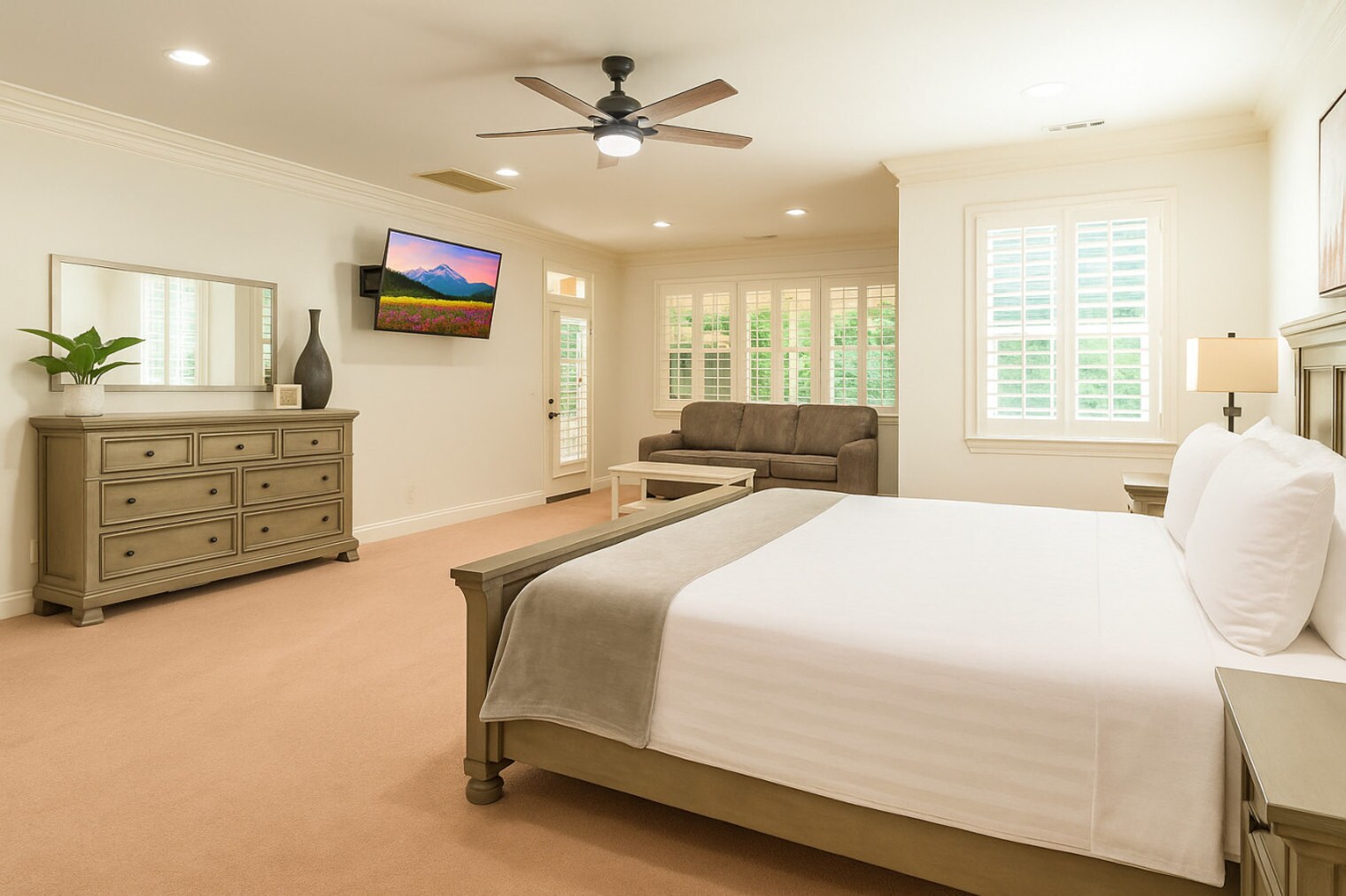 Building Photo - 3115 High Ridge Rd