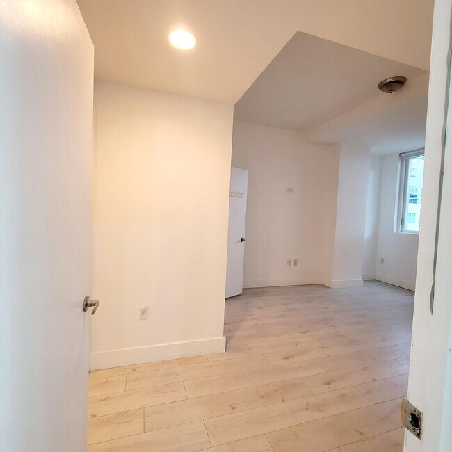 Building Photo - 244 Biscayne Blvd