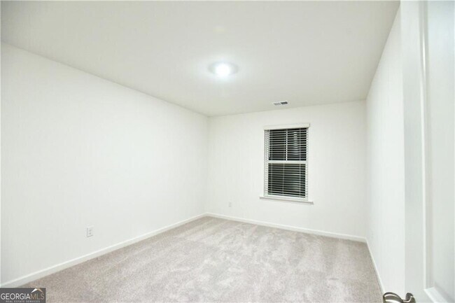 Building Photo - 140 Star Ct