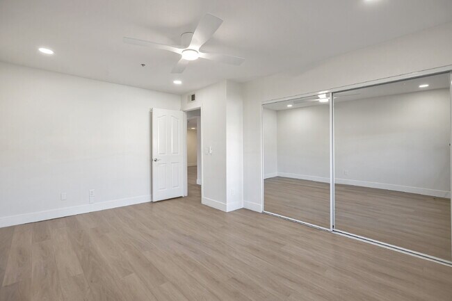 Building Photo - Biltmore Area Condo with Camelback Mountain View!