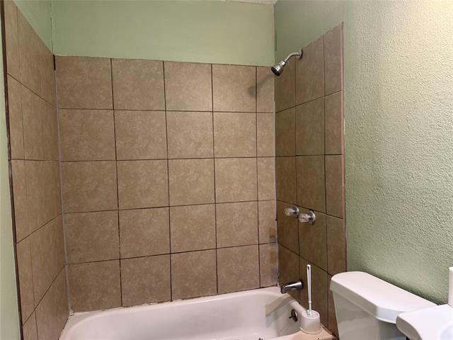 Building Photo - 618 Franklin Ave