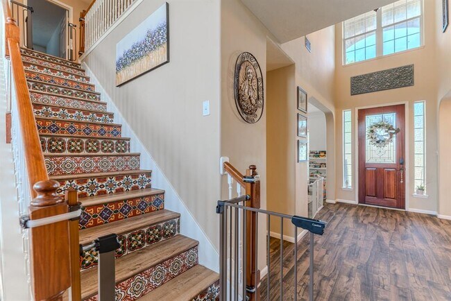 Building Photo - 8303 Hayden Cove Dr