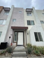 Building Photo - 380 Tesoro Gln