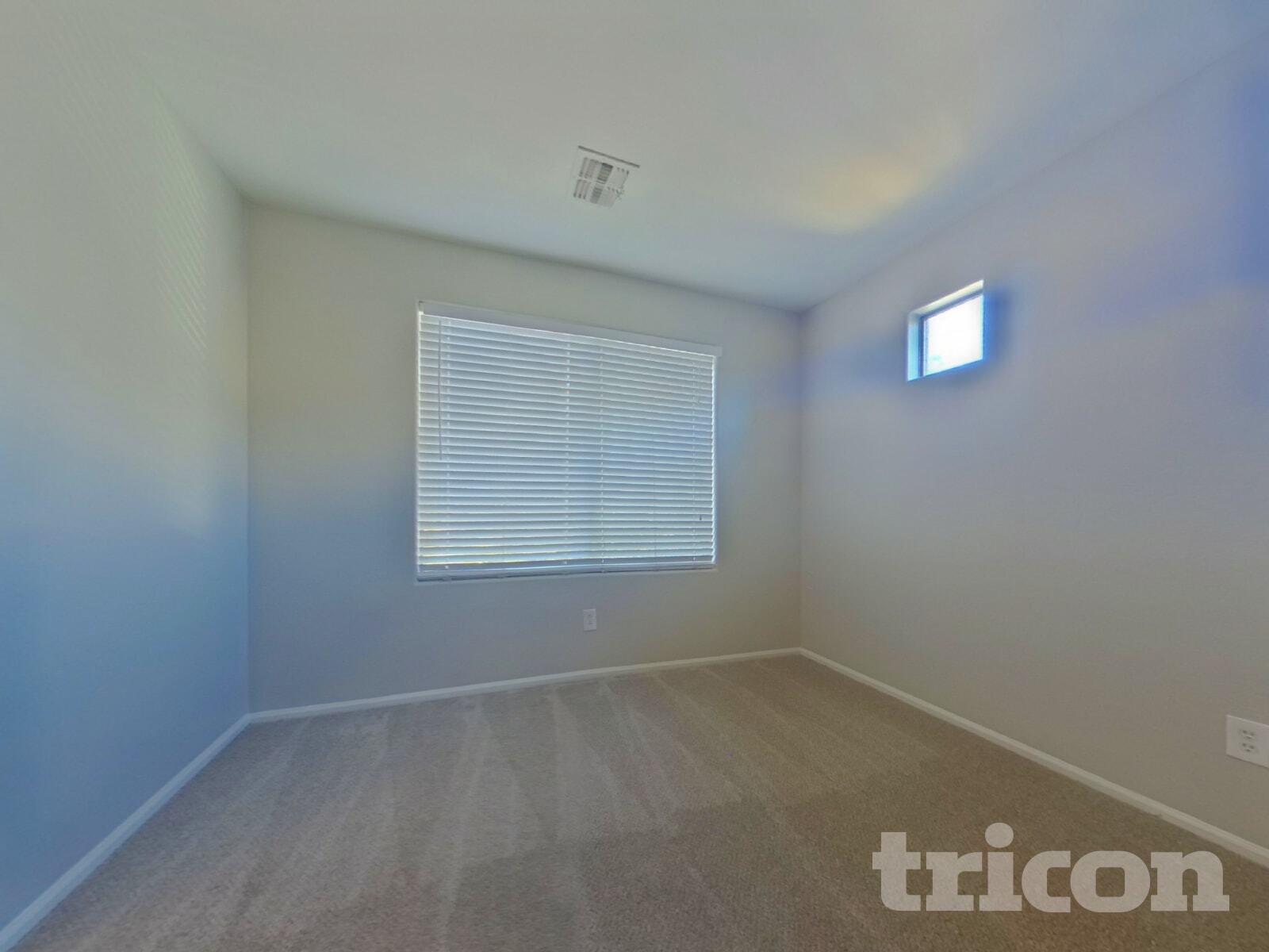 Building Photo - 23634 W Tamarisk Ave