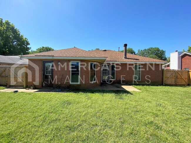 Building Photo - Home for rent in Montgomery!!! Available NOW!!!