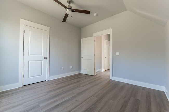 Building Photo - NEW 2 BR/1.5 BA in the Willow Bend S/D