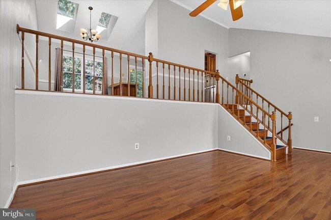 Building Photo - 18 Dudley Ct