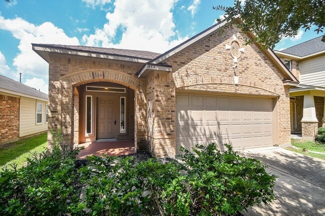 Building Photo - 19014 Walbrook Meadows Ln