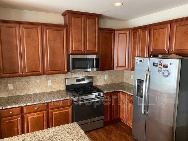 Building Photo - 308 Corday Ln
