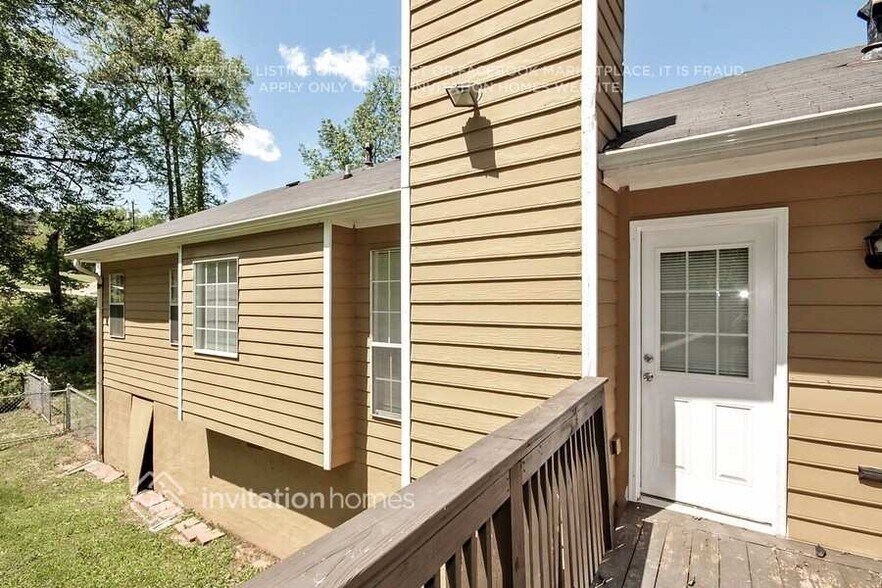 Building Photo - 75 Autumn Cove