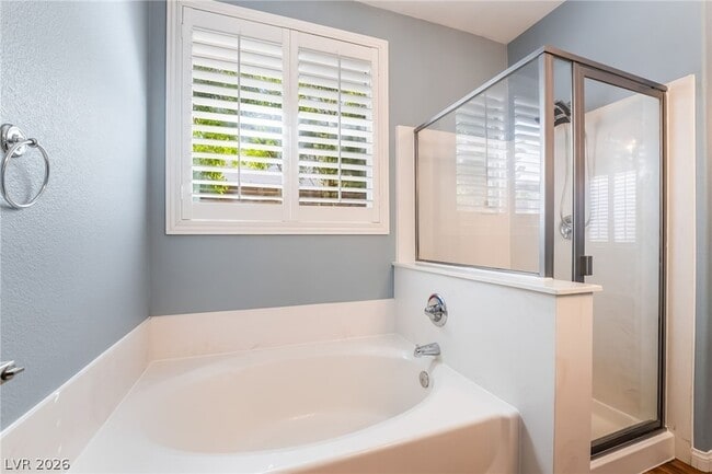 Building Photo - 3817 Honey Ridge Ct