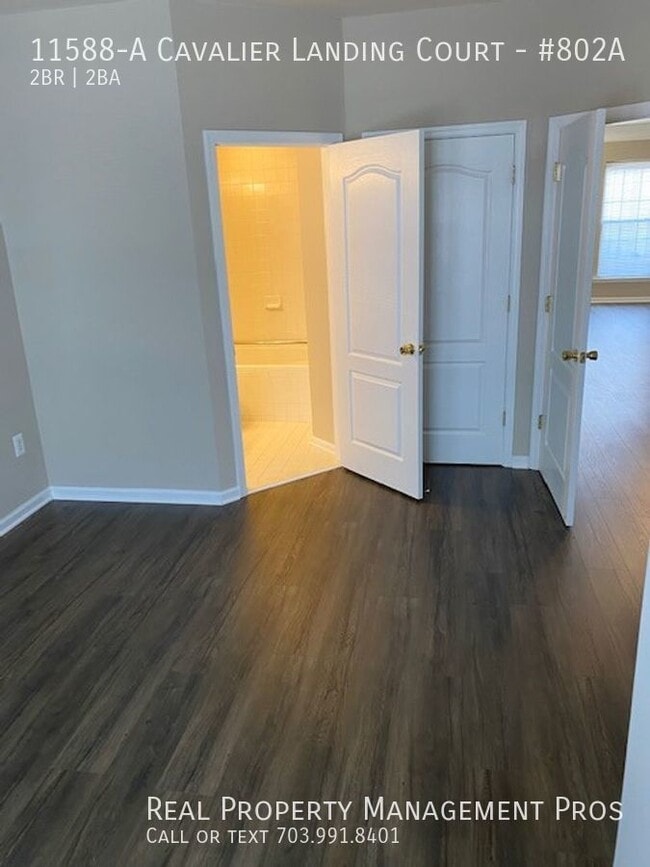 Building Photo - 11588A Cavalier Landing Ct