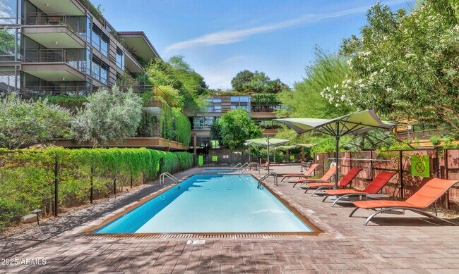 Primary Photo - RESORT STYLE 3 BED 2.5 BATH HOME AT OPTIMA...