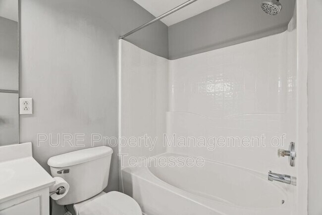 Building Photo - 601 Old Hickory Blvd
