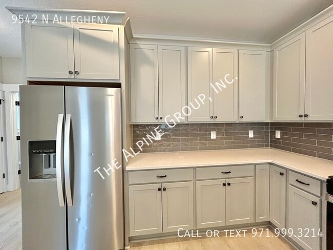 Building Photo - 9542 N Allegheny Ave
