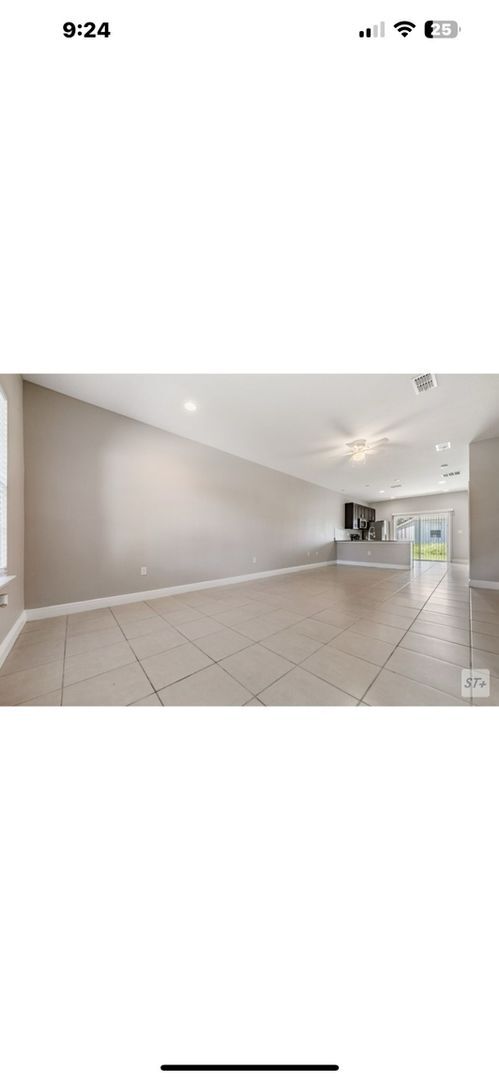 Building Photo - Spacious 3BR Duplex in Kissimmee