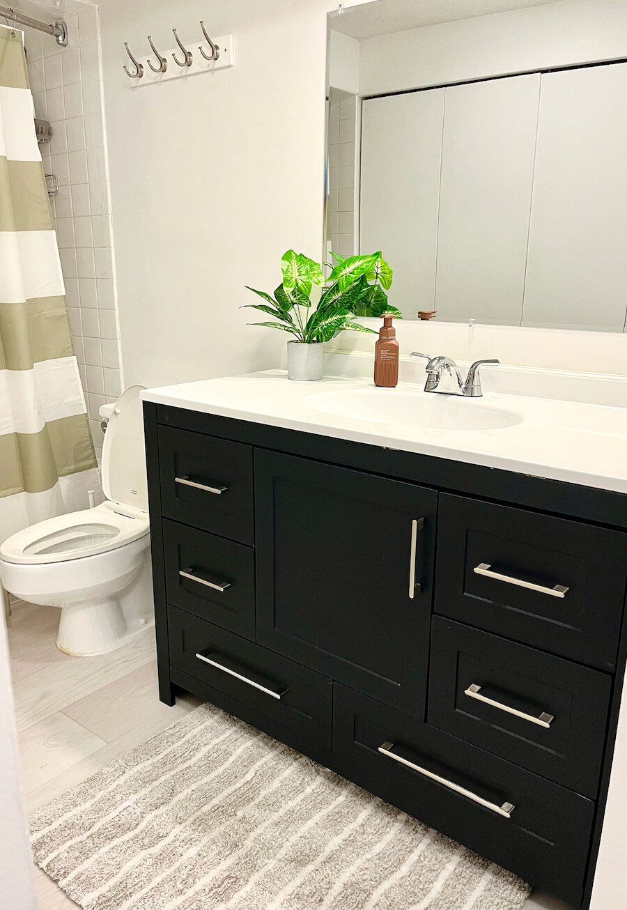 bathroom - 85 Viscount Dr