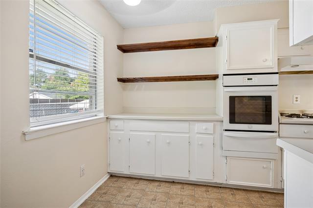 Building Photo - 511 Cambridge Dr