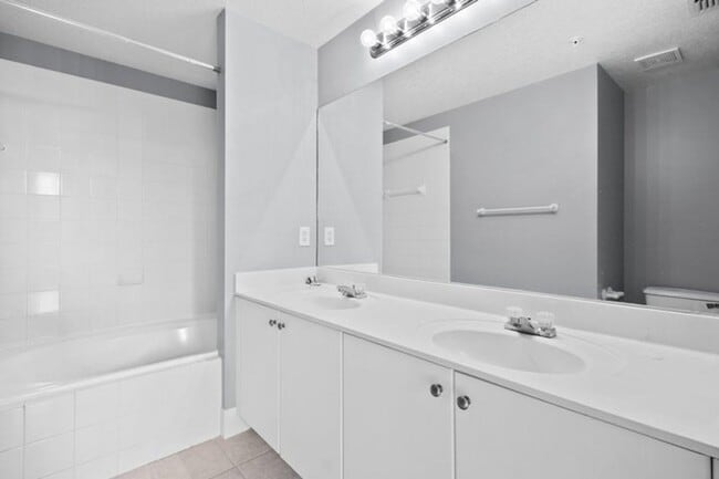 Building Photo - 4822 Chancellor Dr
