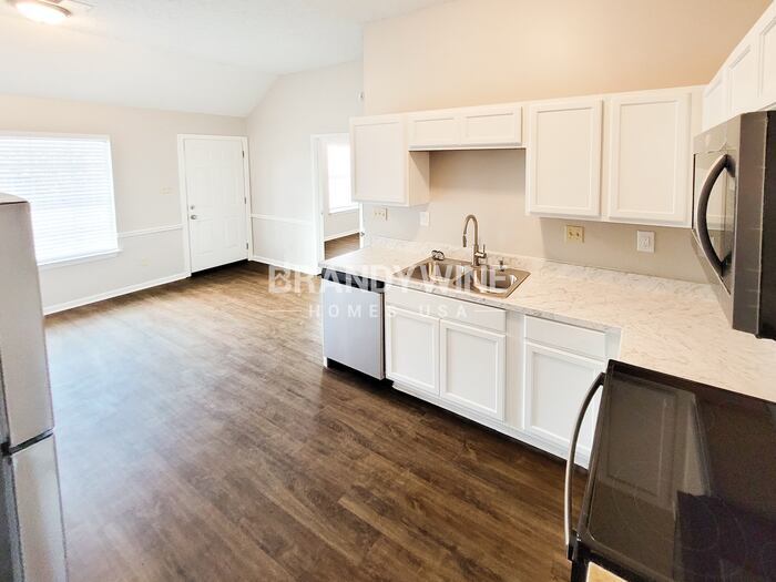 Building Photo - 5353 Stephen Forest Cove