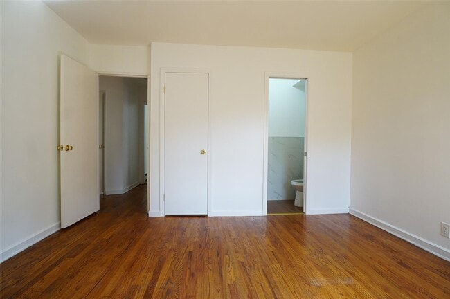 Building Photo - 203-12 42nd Ave