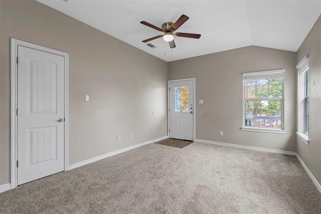 Building Photo - 1226 W Johnson St