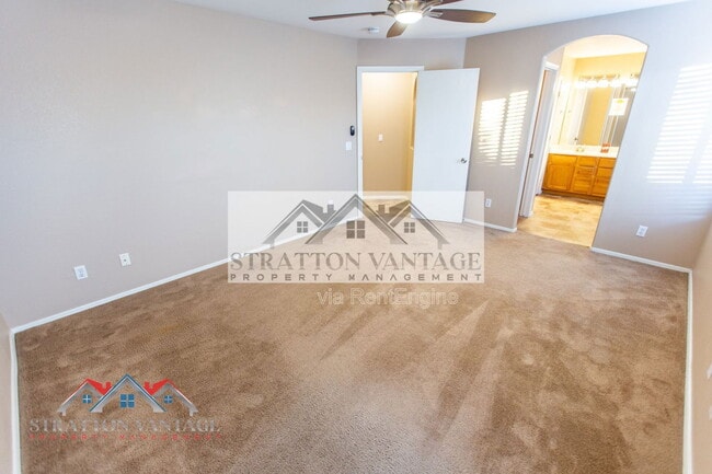 Building Photo - 4831 W Kristal Way