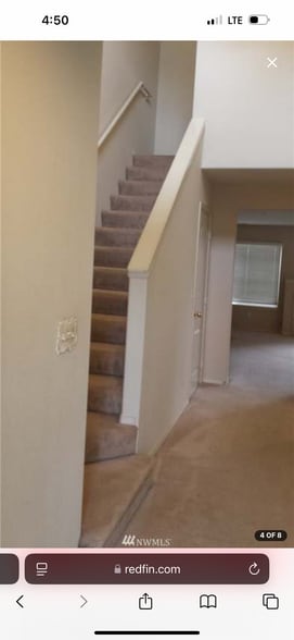 Building Photo - 4802 Nassau Ave NE