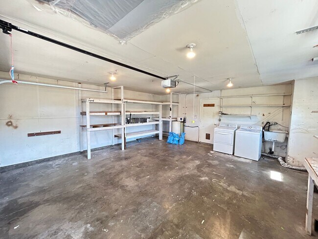 Building Photo - 18172 St Moritz Cir