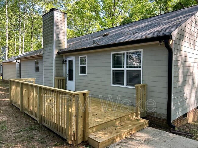 Building Photo - 4200 Willowdale Ct