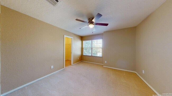 Building Photo - 117 Foxglove Pass