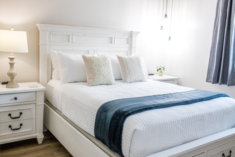 Building Photo - 271 S 3rd Ave