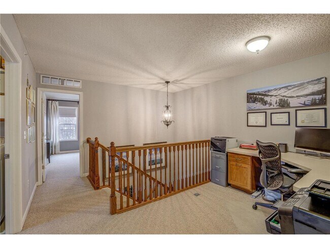 Building Photo - 1634 Woodlynn Ave