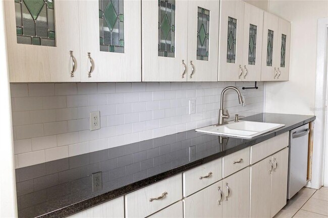 Building Photo - 16204 Tampa St