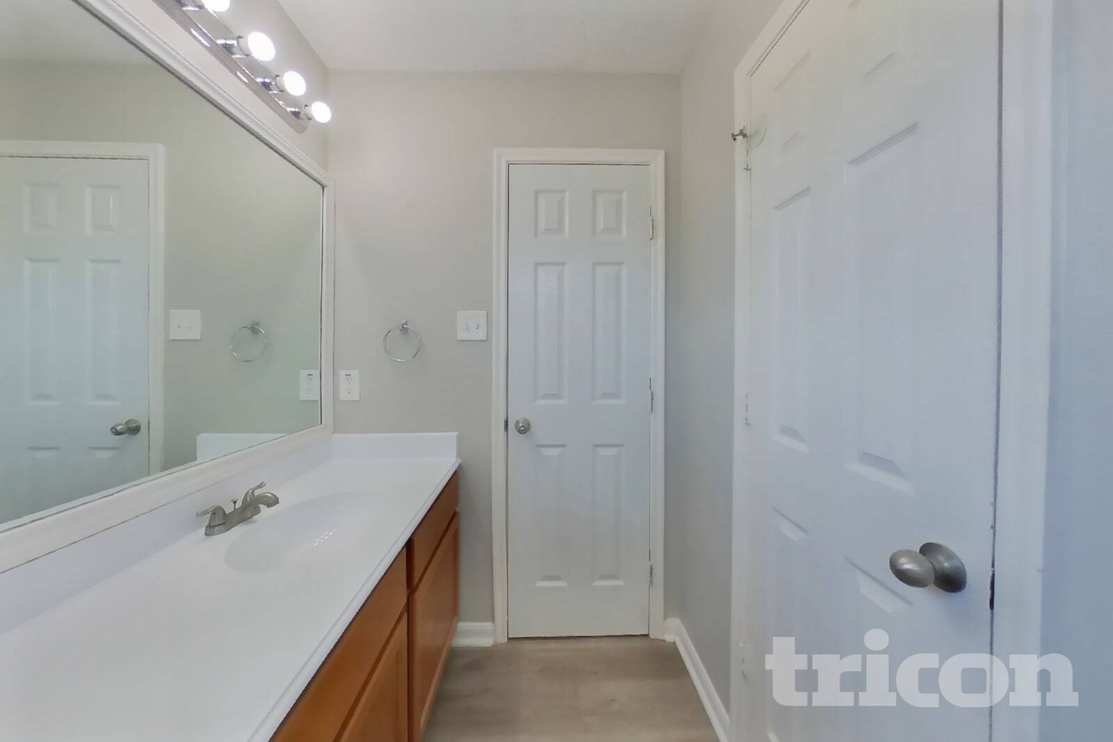 Building Photo - 5473 N Buffalo Cir