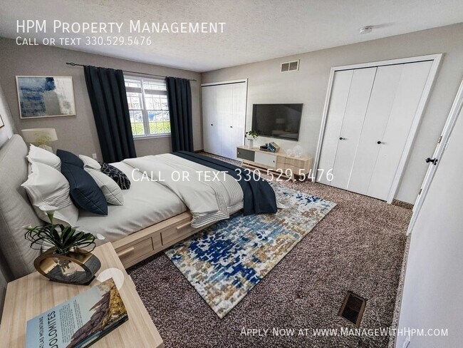 Building Photo - 9996 Delores Dr