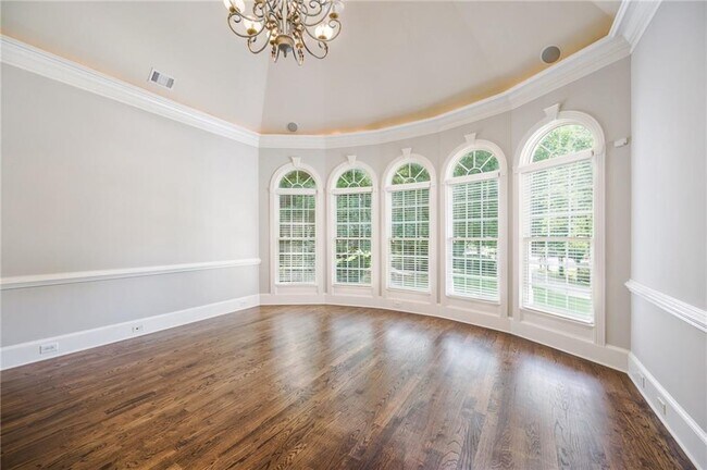 Building Photo - 105 Chablis Ct