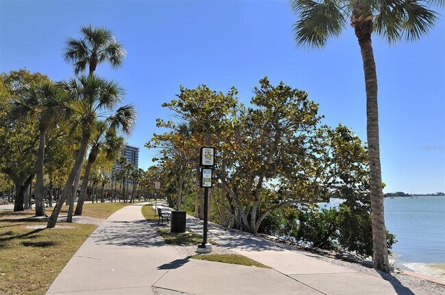 Building Photo - 101 S Gulfstream Ave
