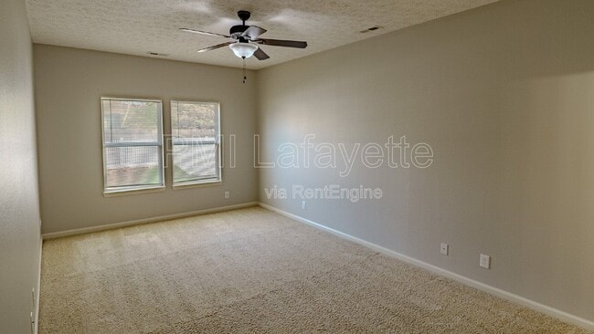 Building Photo - 4110 Ivanhoe St