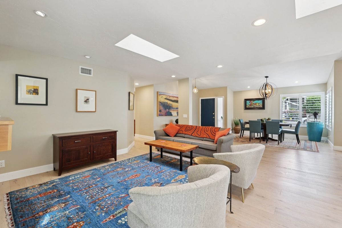 Building Photo - 1767 Woodbine Pl