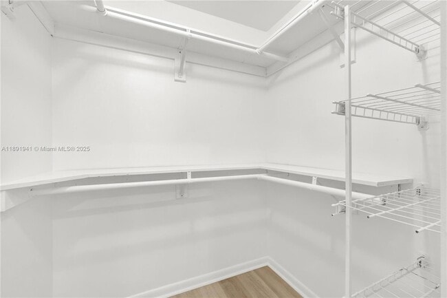Building Photo - 1769 Wa Kee Na Dr