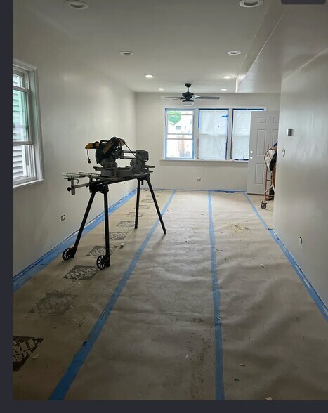 Building Photo - 2821 N Campbell Ave