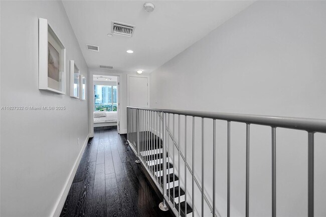 Building Photo - 2950 NE 188th St