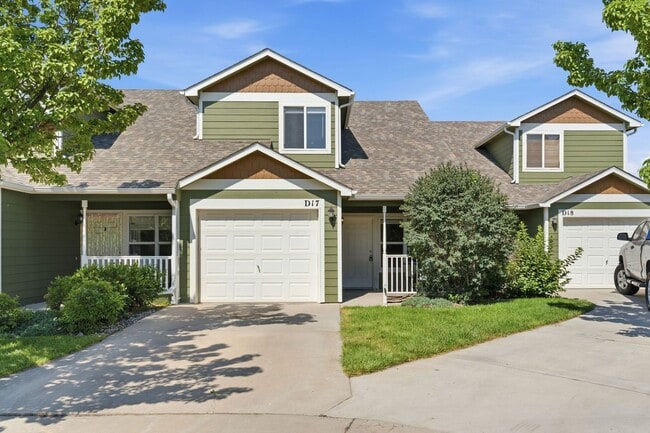 Building Photo - 802 Waterglen Dr